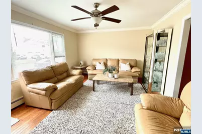 50 Chobot Lane 1 #1, Elmwood Park, NJ 07407 - Photo 4