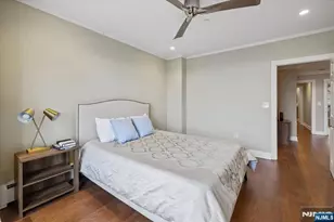 208 Shearwater Ct 15, Jersey City, NJ 07305 - Photo 32