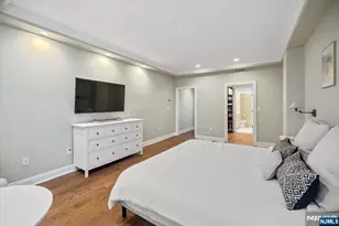 208 Shearwater Ct 15, Jersey City, NJ 07305 - Photo 24