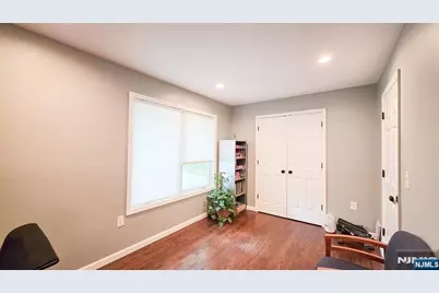 240 E Clinton Avenue, Tenafly, NJ 07670 - Photo 34