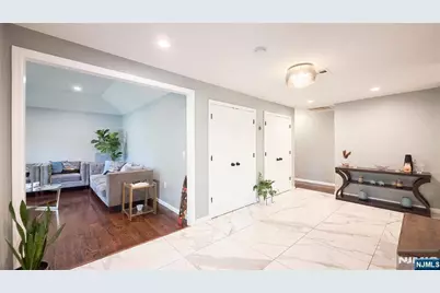 240 E Clinton Avenue, Tenafly, NJ 07670 - Photo 10
