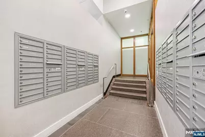 2 Executive Drive 601 #601, Fort Lee, NJ 07024 - Photo 4