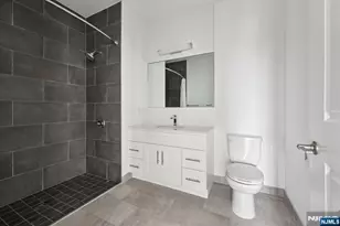 2 Executive Dr 807, Fort Lee, NJ 07024 - Photo 10