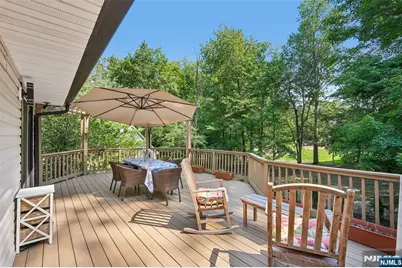12 Parker Place, Upper Saddle River, NJ 07458 - Photo 24