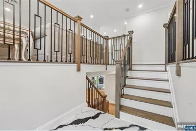 12 Parker Place, Upper Saddle River, NJ 07458 - Photo 2