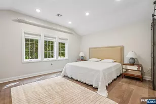 12 Parker Pl, Upper Saddle River, NJ 07458 - Photo 14