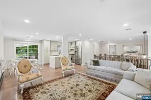 12 Parker Pl, Upper Saddle River, NJ 07458 - Photo 4