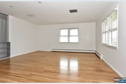 398 Mayer Court 2 #2, Ridgefield, NJ 07657 - Photo 6