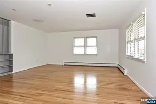 398 Mayer Ct 2, Ridgefield, NJ 07657 - Photo 6