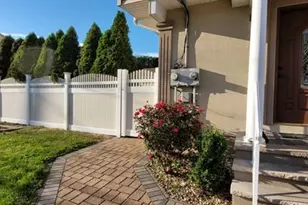 2 Roth St, Elmwood Park, NJ 07407 - Photo 6