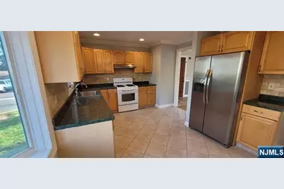 2 Roth Street, Elmwood Park, NJ 07407 - Photo 16
