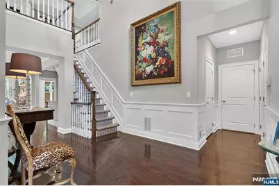 125 Windsor Lane, Ramsey, NJ 07446 - Photo 4