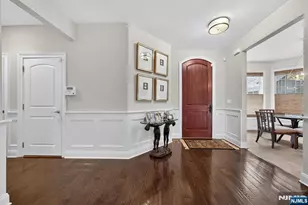 125 Windsor Ln, Ramsey, NJ 07446 - Photo 6