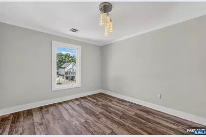 163B Kipp Avenue, Elmwood Park, NJ 07407 - Photo 30