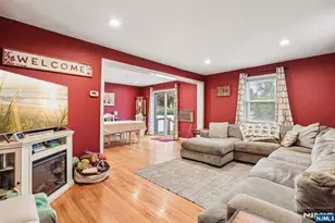 78 Legion Pl, Paramus, NJ 07652 - Photo 2