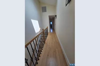 220 Glen Avenue B #B, Palisades Park, NJ 07650 - Photo 14