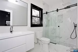 592 Fermery Dr, New Milford, NJ 07646 - Photo 28