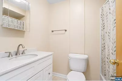 555 Riverside Avenue 9 #9, Rutherford, NJ 07070 - Photo 20