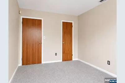 555 Riverside Avenue 9 #9, Rutherford, NJ 07070 - Photo 18
