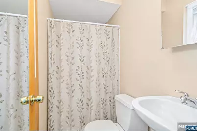 555 Riverside Avenue 9 #9, Rutherford, NJ 07070 - Photo 16