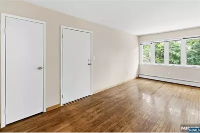 1120 Saint Louis Avenue 2 #2, Hillside, NJ 07205 - Photo 2
