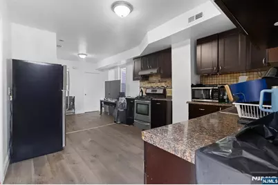 171-173 Temple, Paterson, NJ 07522 - Photo 18