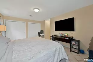 303 76th St, North Bergen, NJ 07047 - Photo 32