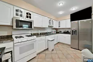 303 76th St, North Bergen, NJ 07047 - Photo 28