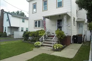 326 Walter Ave, Hasbrouck Heights, NJ 07604 - Photo 2