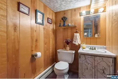 2 Martha Avenue, Elmwood Park, NJ 07407 - Photo 40