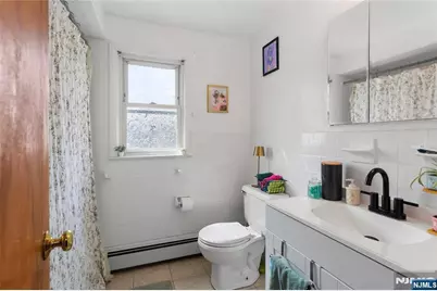 2 Martha Avenue, Elmwood Park, NJ 07407 - Photo 32