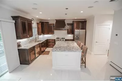 296 Forest Road, Fort Lee, NJ 07024 - Photo 4