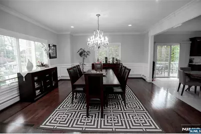 296 Forest Road, Fort Lee, NJ 07024 - Photo 8