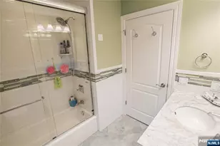 296 Forest Rd, Fort Lee, NJ 07024 - Photo 22