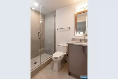 129 Rothwell Avenue, Cliffside Park, NJ 07010 - Photo 22