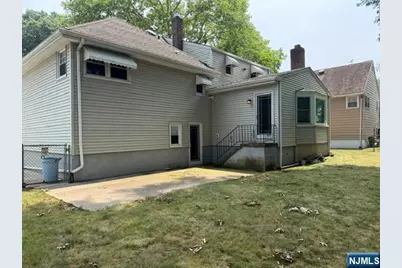 1008 Windsor Road, Teaneck Township, NJ 07666 - Photo 20