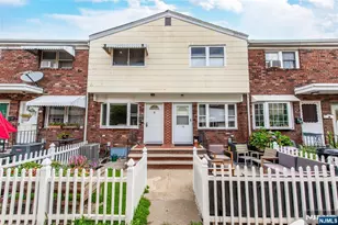 34 Waldo Ave 13, Jersey City, NJ 07306 - Photo 1