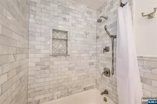 34 Waldo Ave 13, Jersey City, NJ 07306 - Photo 16