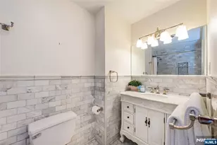 34 Waldo Ave 13, Jersey City, NJ 07306 - Photo 18