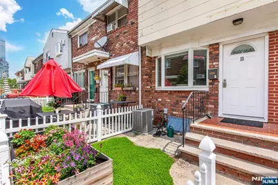 34 Waldo Avenue 13 #13, Jersey City, NJ 07306 - Photo 24