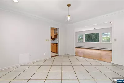 619 Cadmus Court, Teaneck Township, NJ 07666 - Photo 8