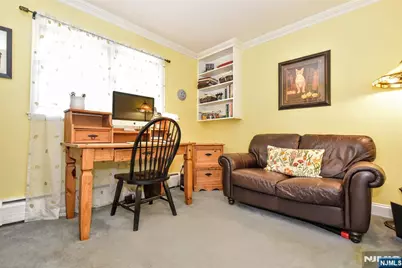 91 Ridgewald Avenue, Waldwick, NJ 07463 - Photo 12