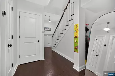 1600 Kaufer Lane 12 #12, Fort Lee, NJ 07024 - Photo 12