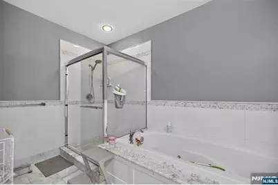1600 Kaufer Lane 12 #12, Fort Lee, NJ 07024 - Photo 20