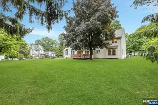 2 Rogers Ct, Midland Park, NJ 07432 - Photo 24