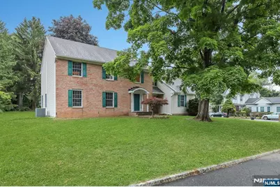 2 Rogers Court, Midland Park, NJ 07432 - Photo 22