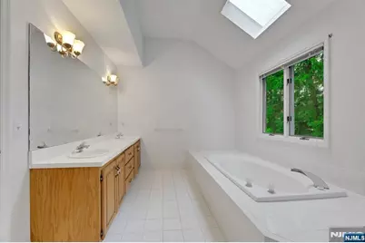 2 Rogers Court, Midland Park, NJ 07432 - Photo 18