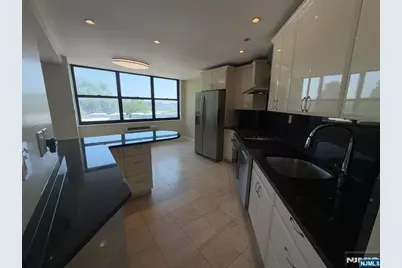 7004 Boulevard East 7C #7C, Guttenberg, NJ 07093 - Photo 12