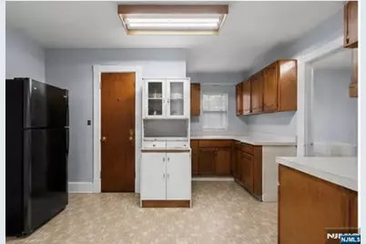 30 Lindsley Avenue, West Orange Township, NJ 07052 - Photo 4