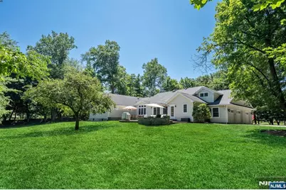 330 Airmount Avenue, Ramsey, NJ 07446 - Photo 32